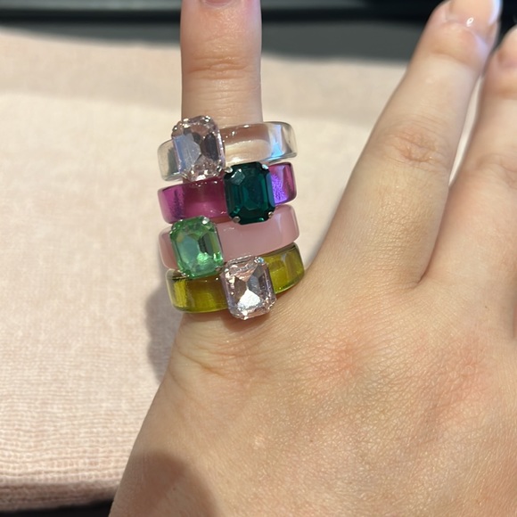 Acrylic Ring Set purple pink and clear ones! - Picture 6 of 8